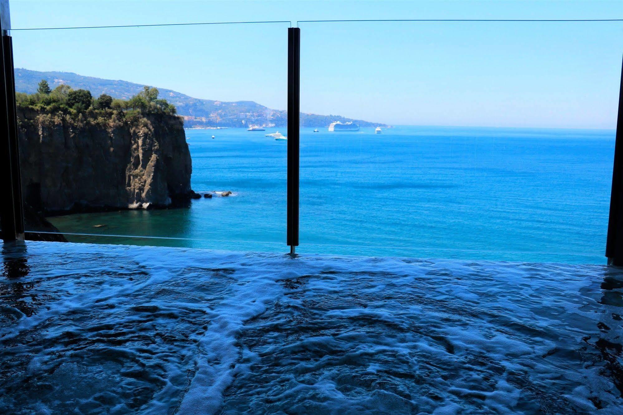 Hotel Laqua By The Sea Meta Esterno foto
